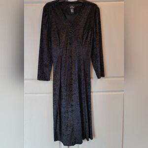 Vintage Brett Alixander Black Crushed Velvet Long Sleeve Midi Dress
